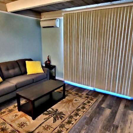 Ali'I Banyan Breeze Apartment Кайлуа Кона Екстериор снимка