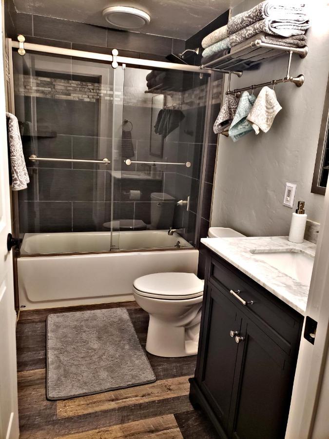 Ali'I Banyan Breeze Apartment Кайлуа Кона Екстериор снимка